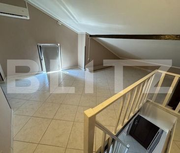 Apartament cu scara interioara, 70mp, AC, CT, zona Centrală- Catedrala - Photo 6