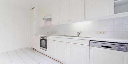 Appartement te huur in Sint-Pieters-Woluwe voor € 1.525 met 3 slaapkamers - Photo 4