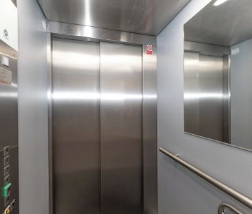 Pronájem bytu 1+kk 33 m² - Photo 1