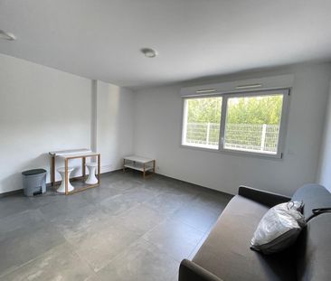 Location Appartement 1 pièce 23m² MARSEILLE 8ème - Photo 1