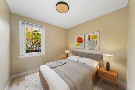 For Lease - 260 West 16th Street, Hamilton, Ontario - Photo 5