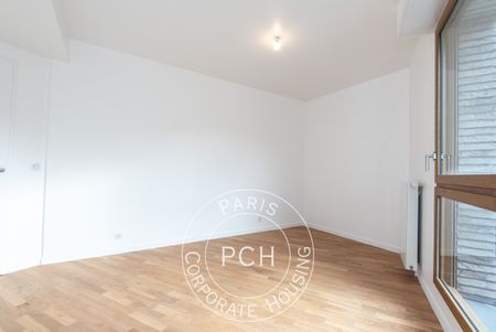 Rue saint-Charles, - Photo 3