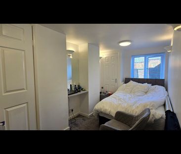 1 Bed Flat, Kirkstall Lane, LS5 - Photo 5