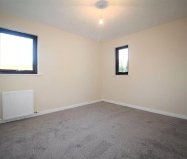 2 bedroom bungalow to rent - Photo 4