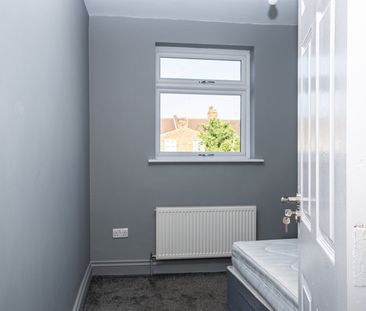 Room in a Shared House, Spencer Road, E17 - Photo 4