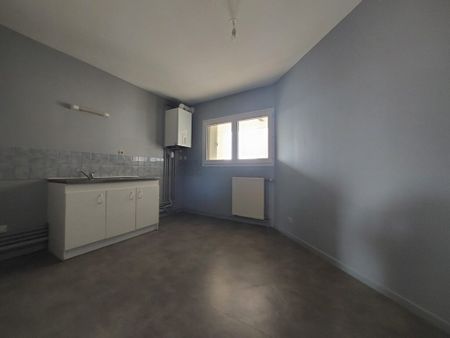 LOCATION APPARTEMENT T3, POITIERS, Breuil-Mingot-Saint-Eloi - Photo 3