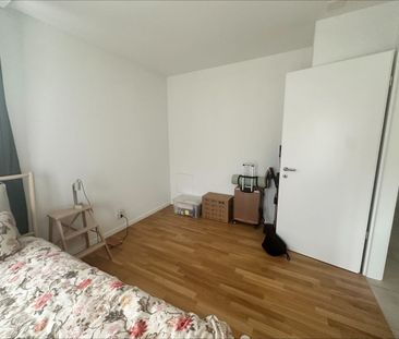 For rent – Very nice new 2.5 room apartment in the heart of the Mar... - Foto 2