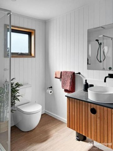 Stylish, Central & Private Pod House - Photo 5