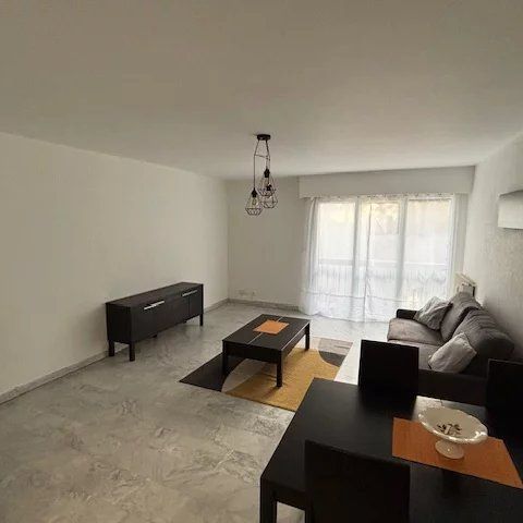 Location Appartement 1 pièce 35m² MANDELIEU LA NAPOULE 06210 - Photo 1