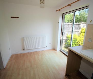 2 bedroom terraced house to rent - Photo 1