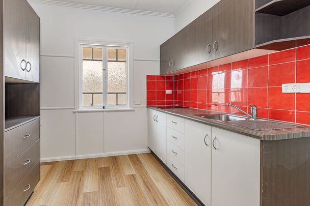 1 & 2/5 Eighth Avenue, South Townsville - Photo 1