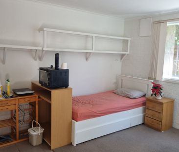 Doncaster East - Photo 2