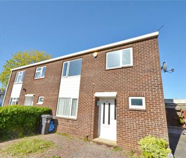 4 bedroom semi-detached house to rent - Photo 3