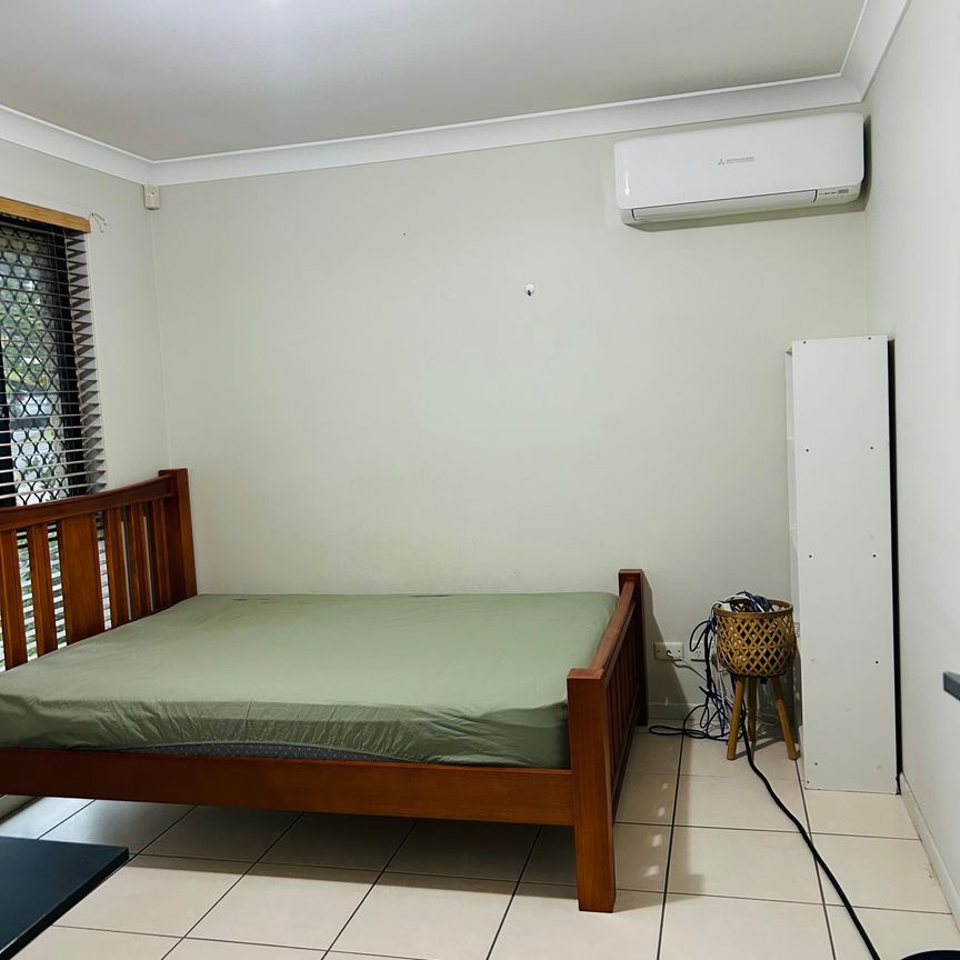 Acacia Ridge - Photo 1