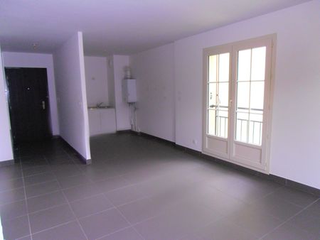 Location Appartement 3 pièces 54m² - Photo 2
