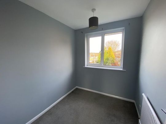 3 bedroom end of terrace house to rent - Photo 1