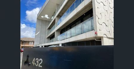 "2 Bedroom apartment for lease" - Photo 4