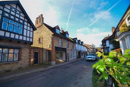 Storrington, West Sussex, RH20 - Photo 2