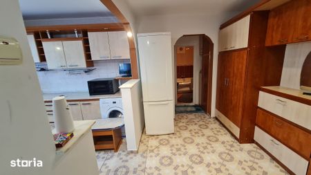 Obcini-Apartament 2 camere decomandat ,mobilat,pret 350Euro/luna. - Photo 4