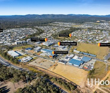 Stunning Family Home with a Big Backyard!! - Photo 3