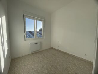 Location Appartement 1 pièces 23 m2 à Saint-Quentin - Photo 4