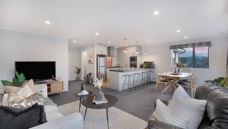 Three Bedroom Home - Photo 3