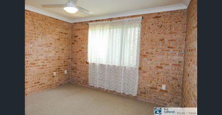 Well Appointed Ground Floor Two Bedroom Unit - Photo 3