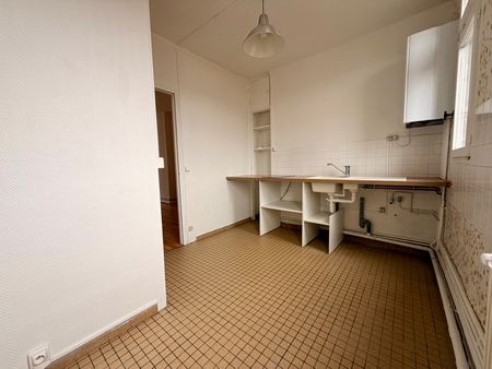 Location Appartement 2 pièces 70m² - Photo 4