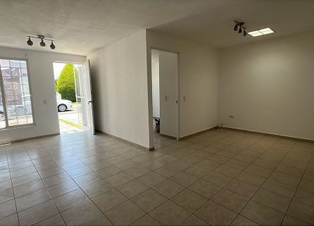 Casa en Renta en Paseos del Bosque, Querétaro - Photo 4