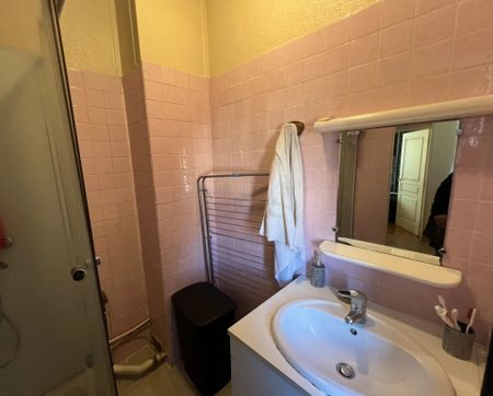 Location Appartement 2 pièces 55m² VALENCE 26000 - Photo 5