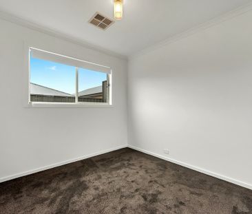 Newly Built, Modern and Move-In Ready - Photo 3