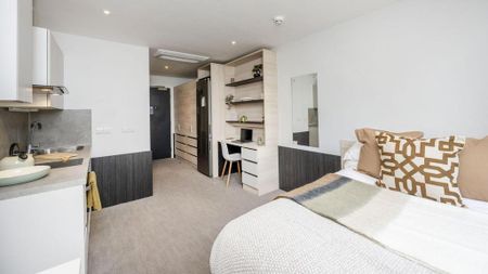 Studio to rent - Photo 3