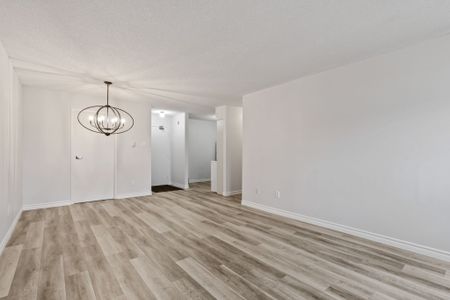 For Lease - 15 Jacksway Crescent Unit# 105, London North, Ontario - Photo 3