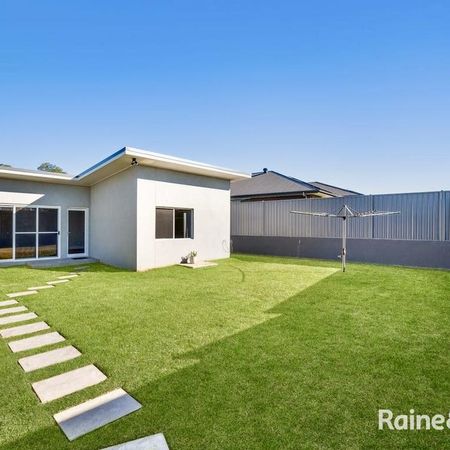 Modern, Private & Low-Maintenance Living - Photo 3