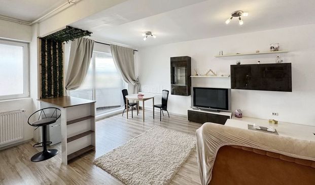 Priveliste Deosebita, Disponibil din 1 septembrie - Fotografie 1