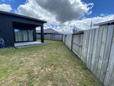 Modern easy care - Photo 2