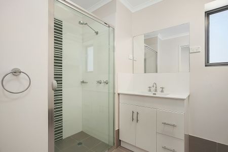 4/75 Elizabeth Jolly Street, Franklin ACT, Belconnen - Photo 4