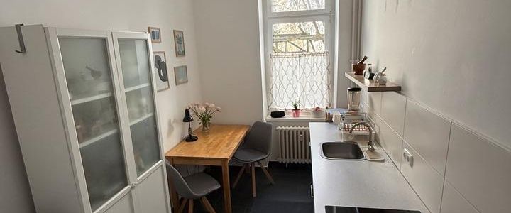 Furnished 1,5 room apartment in Charlottenburg till 31.01.26 - Foto 1