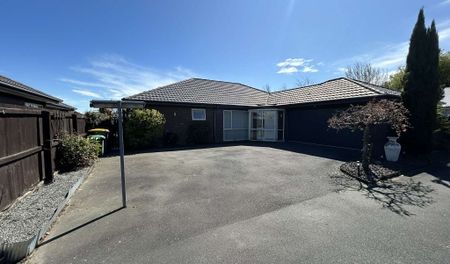 Large 3 bedroom Family Home - Photo 5