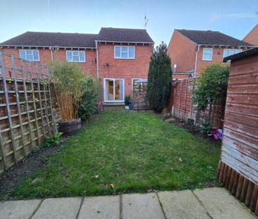 Laurel Close, Worthing - Photo 2