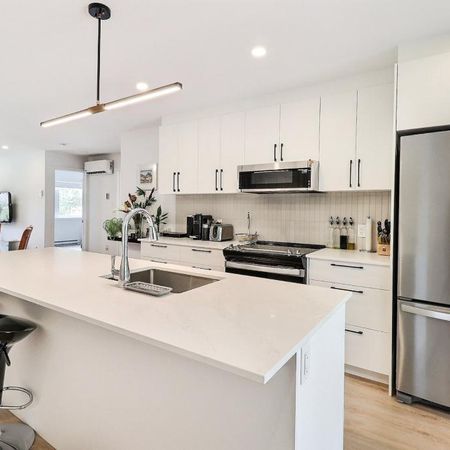 Luxueux condo neuf 4½ à louer – 1350$ / mois* - Photo 3