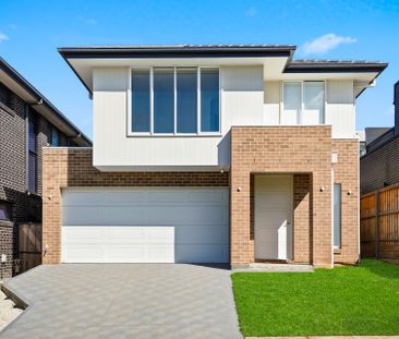 Prime Box Hill Living with Exceptional Family Comfort - Photo 3