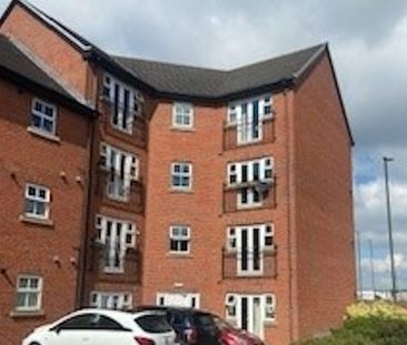 Flat to rent on - Photo 2