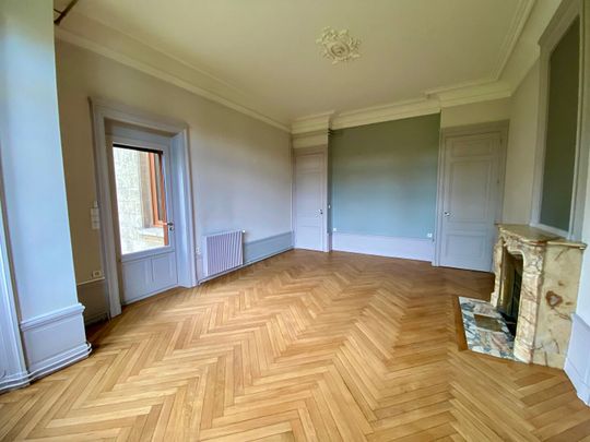 Location Appartement 4 pièces 159m² - Photo 1