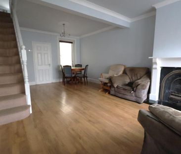 3 bedroom terraced house to rent - Photo 5