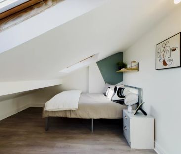 7 Bedroom House - Photo 4