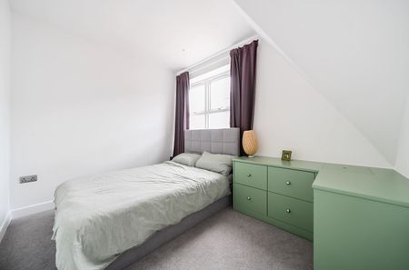 2 bedroom apartment to rent - Photo 4