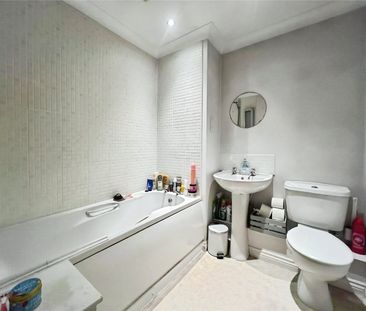 2 bedroom house to rent Mountbatten Drive, Sprowston, NR6 - Photo 1