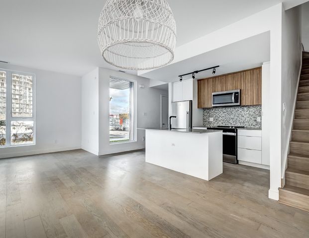 À louer / Maison à étages - Photo 1