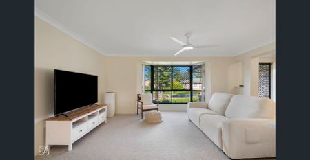 5 Bedroom Family Home in Upper Kedron - Photo 2